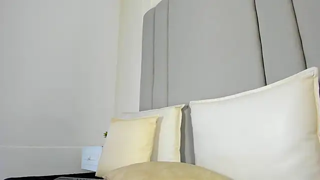 CannelaSmith webcam