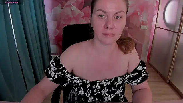 LunaKissesx webcam