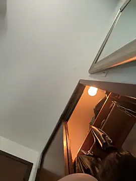 wetflower69 - WetFlower69's free webcam - UK Sex Cams