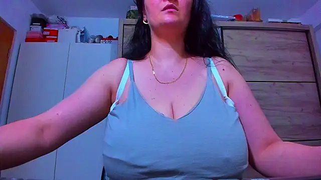 geniferswet webcam