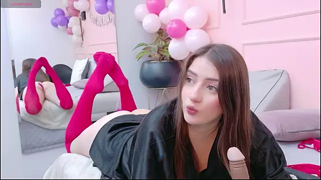 DanielleDNicola webcam