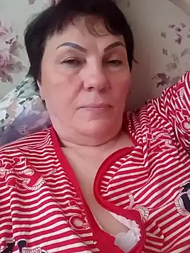 Watch OliviaaSkyy live on EroticFlix - High definition streams