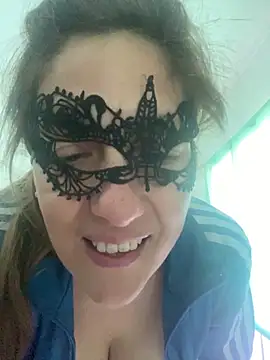 Watch lulupiecitosamor live on EroticFlix - High definition streams