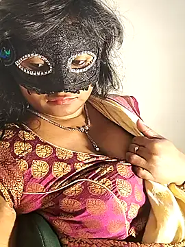 DIRTYSECRET_QUEEN_07 webcam