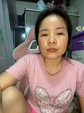 Ivy_Trix2 webcam