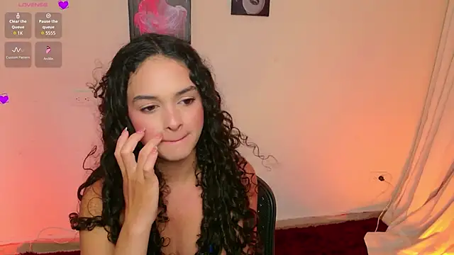 MaraVelvett webcam
