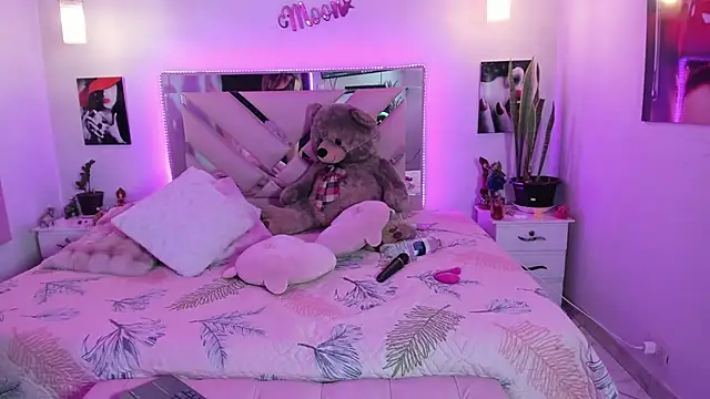 Karly_moon webcam