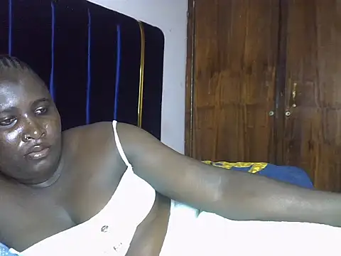 Lilyo66 webcam