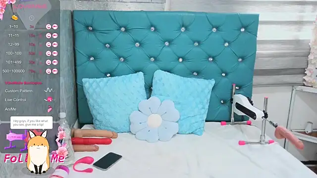 MAARYMOON webcam