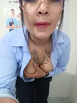 Watch MAYE__13 live on EroticFlix - High definition streams