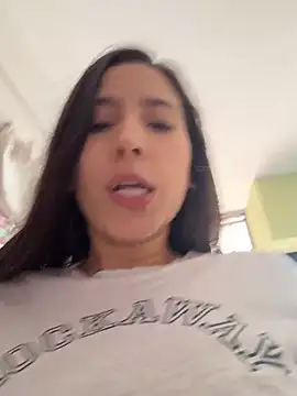 LittleDoll___ webcam