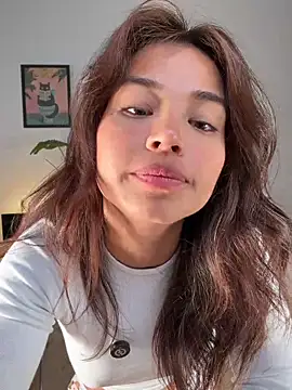 Adriennesexxx webcam