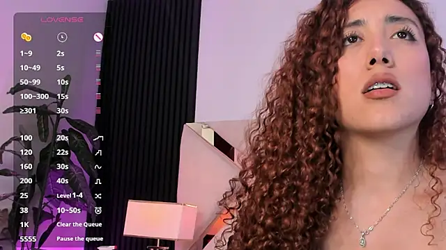 miss_catalinaa webcam