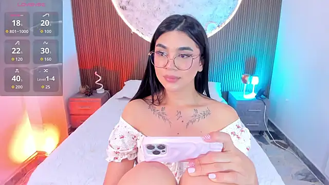 RoseCassie webcam