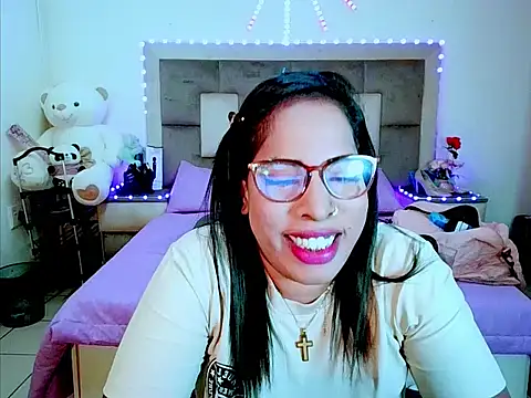 indiantopaz694u webcam