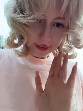 RonnieKiss webcam