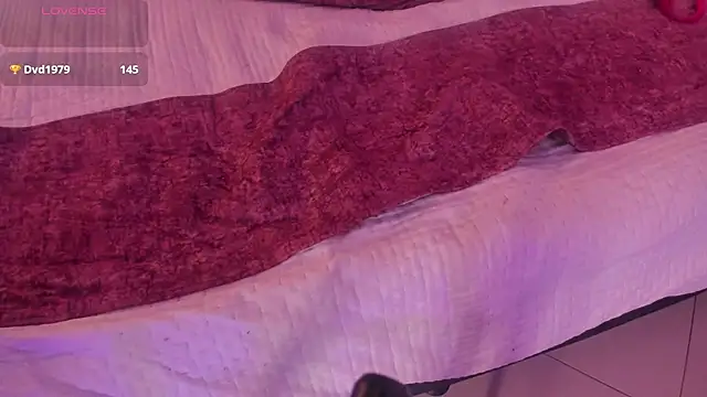 aria__monroe webcam