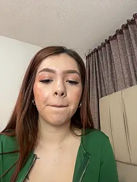 alana_gv webcam