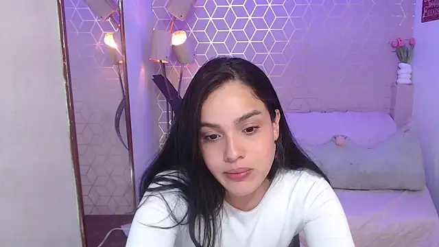 Victoria_Pivet webcam