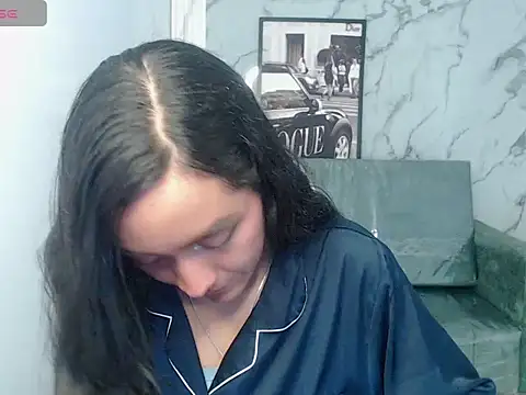 BonnieAmour_ch webcam