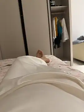 baojie_a live cam on StripChat
