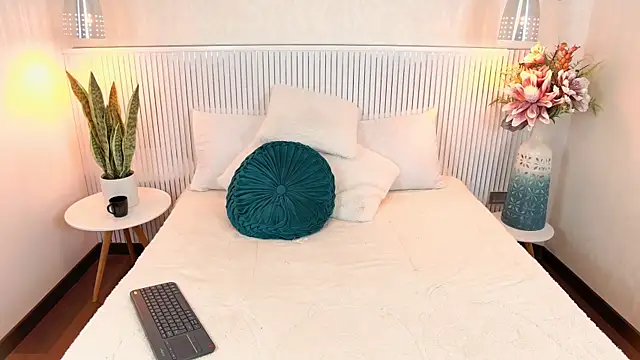 SarahJoy_ webcam