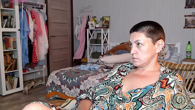bloomingallure (F mature) - накажи меня -я не послушная