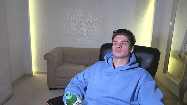 MaxKaiden webcam