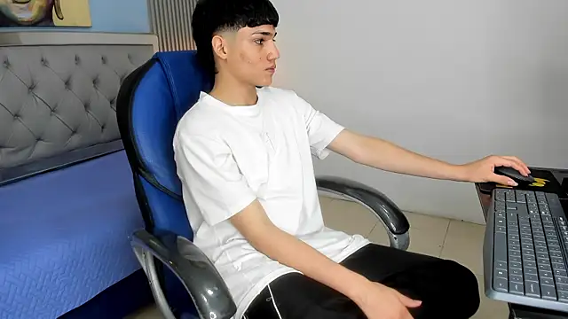SamBlack_ webcam