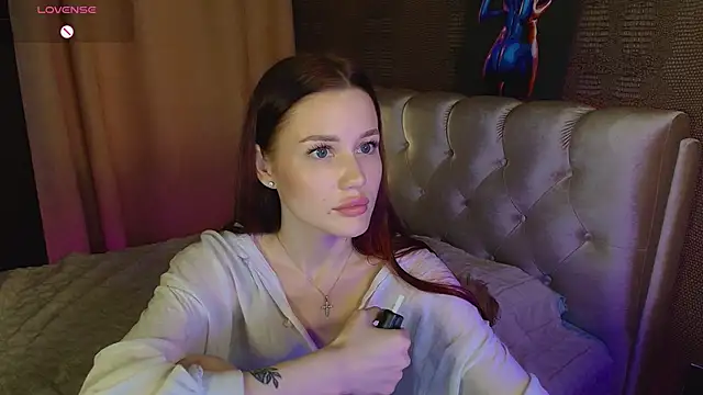 Aria_Mila webcam