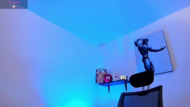 LiamReigns_ webcam