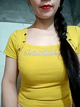 Vyvvyy69 webcam