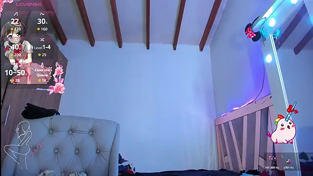 SkyeGabbyRose webcam