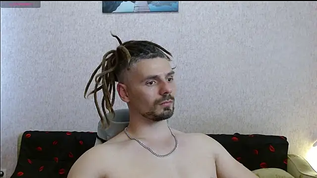 Aestheticguy101 webcam