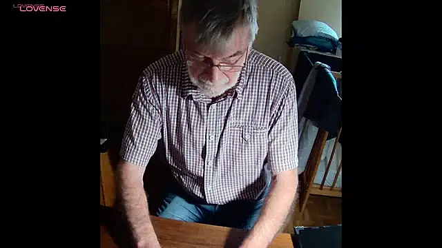 terrybare (M grandpa) - #belgian #bisexuals #blondes #cam2cam #cei #cheap-privates #ejaculation #erotic-dance #flashing #french #grandpas #hairy-armpits #hd #masturbation #medium #recordable-privates #recordable-publics #small-audience #striptease #trimmed #uncut #white