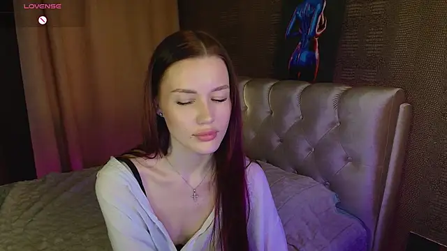 Aria_Mila webcam
