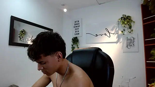 Ryan_grayx