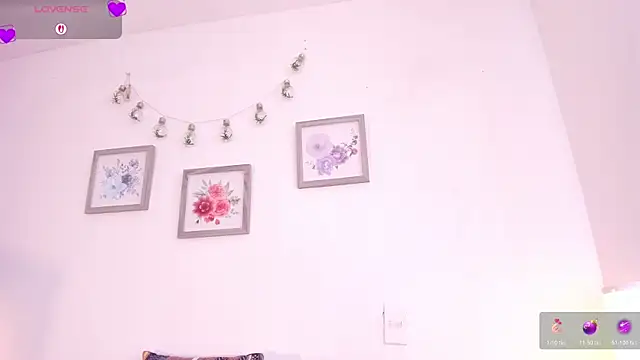 mely_rosse_ webcam