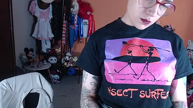 MissMiia2 webcam