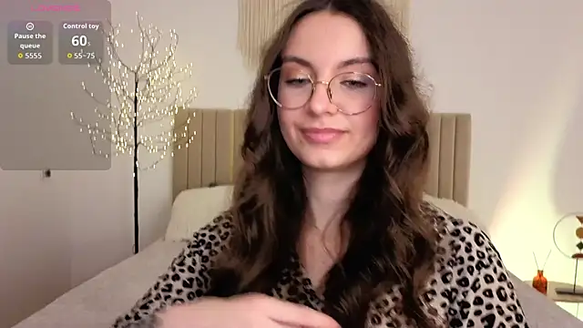 Real_cutie1 webcam