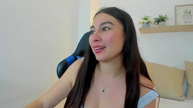 bella_99_ webcam