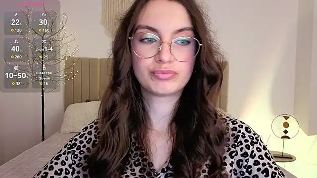 Real_cutie1 webcam