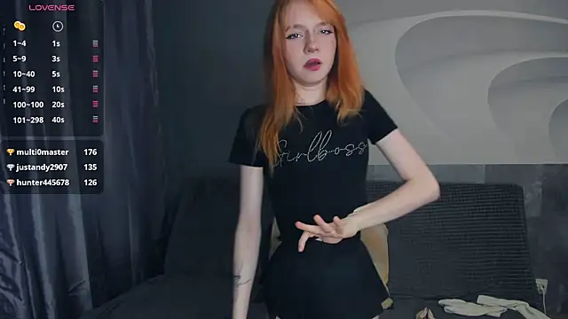 Watch TarynPalek live on EroticFlix - High definition streams