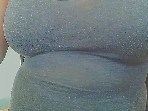keepmepregnantT webcam