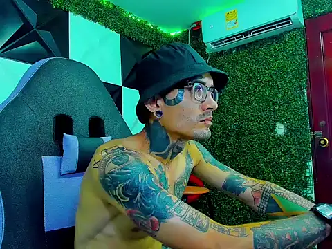 Boy_tatto77 webcam