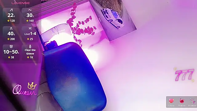 SophiaWild_ webcam