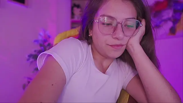milly_kenner webcam