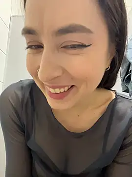 Holly_Play webcam