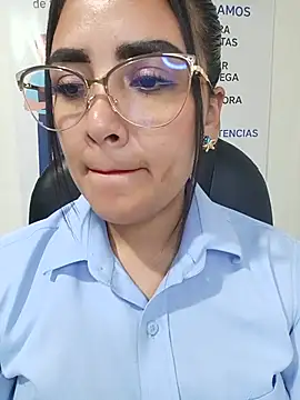 MAYE__13 webcam