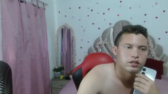 sven_fox723 webcam